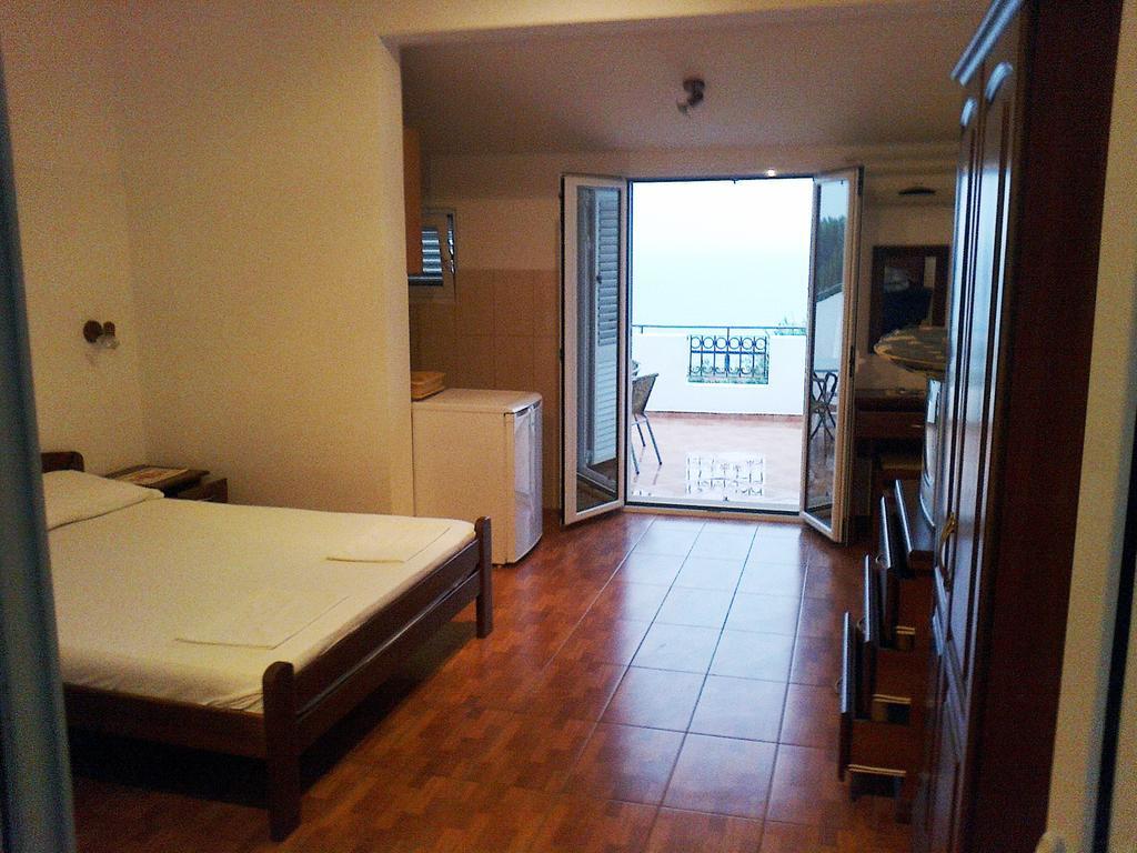 Oaza Guest House Sveti Stefan Phòng bức ảnh