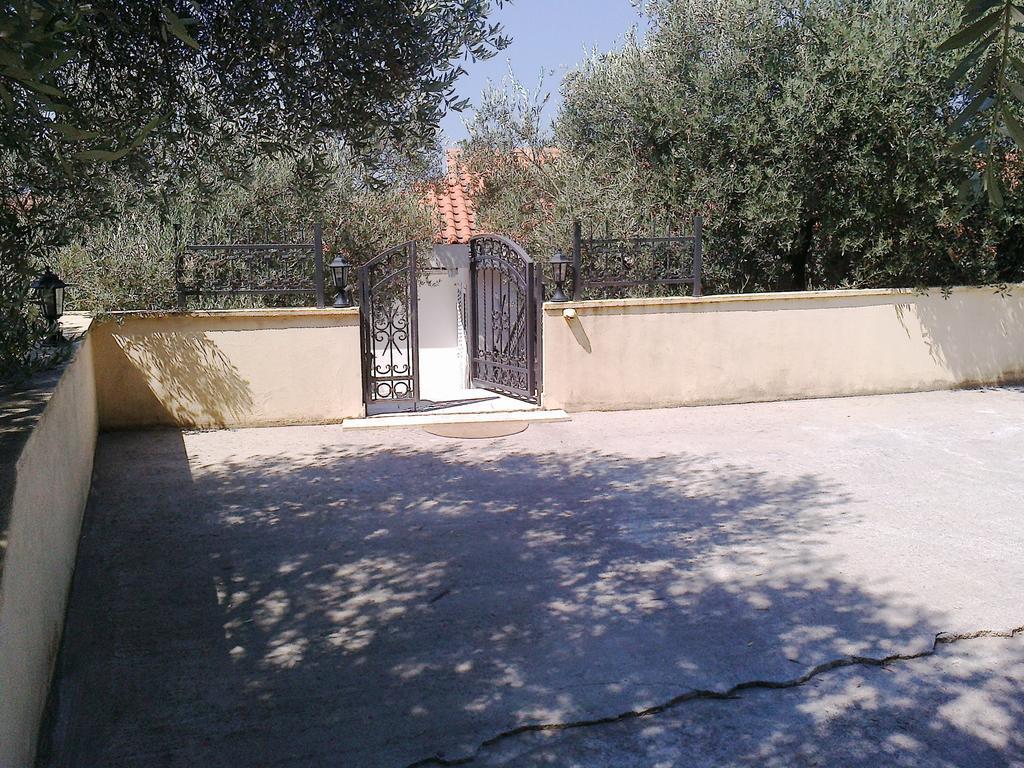 Oaza Guest House Sveti Stefan Ngoại thất bức ảnh