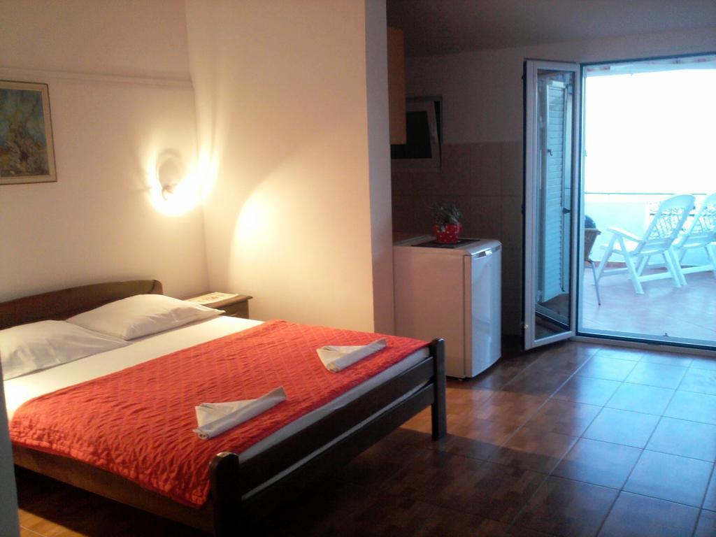 Oaza Guest House Sveti Stefan Phòng bức ảnh